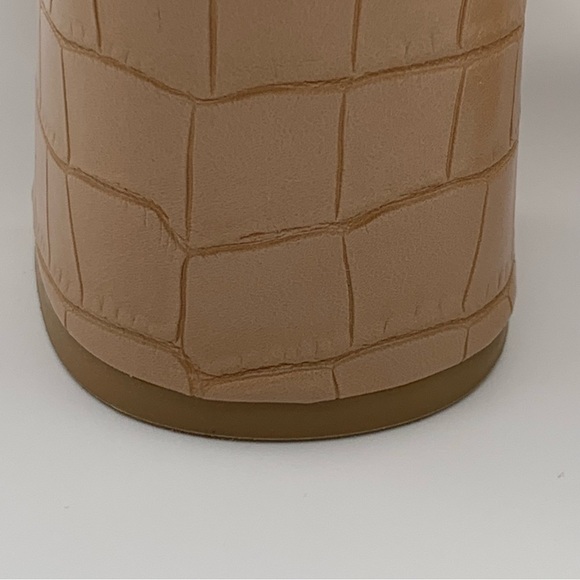 BRAIDED Slip on Sandal Size 7.5 Tan Vegan Leather Block Heel‎ Open Toe Neutral - Picture 4 of 14